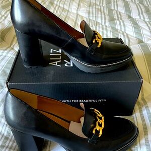 Naturalizer: Women's Callie-Moc Loafer Pumps, Black 11 Wide